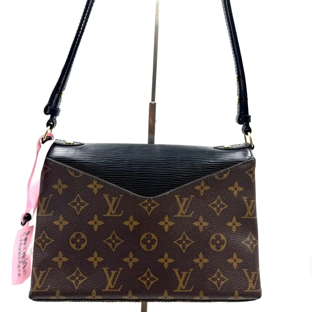 Pre-Owned Louis Vuitton Saint Michel #236168L14B - Picture 2 of 15